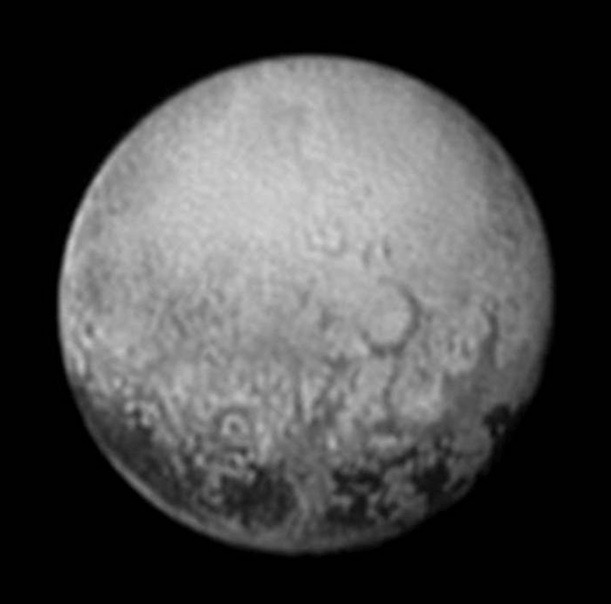 13日の冥王星