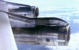 Boeing_707エンジン