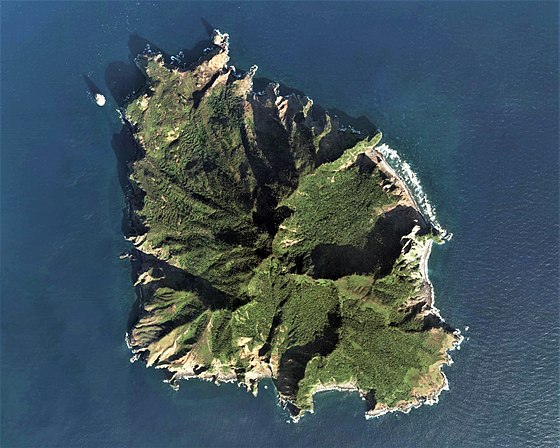 臥蛇島